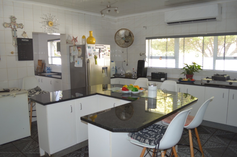 3 Bedroom Property for Sale in Flamwood North West